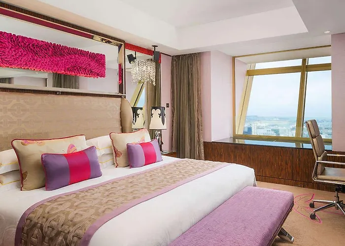 Hotel Lisboa 5*