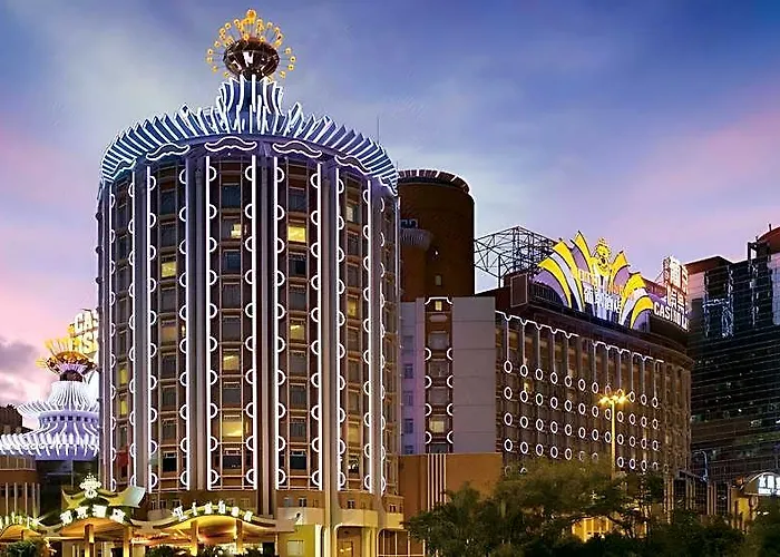 Lisboa Hotel 5*