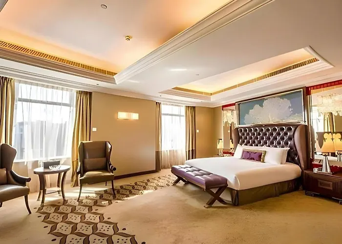 Lisboa Hotel 5*